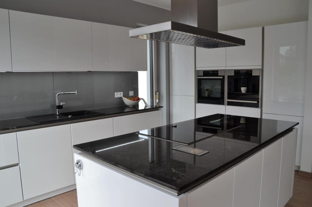 Passivhaus Hannover Messe Bagian luar foto